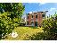 Villa d'epoca con ampio giardino