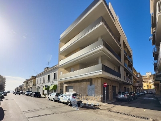 zoom immagine (Appartamento 100 mq, 3 camere, zona Gallipoli - Centro)