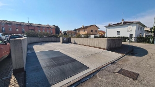 zoom immagine (Garage 20 mq, zona Castelfranco Veneto - Centro)