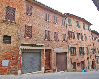 zoom immagine (Bifamiliare 400 mq, soggiorno, 3 camere, zona Torrita di Siena - Centro)